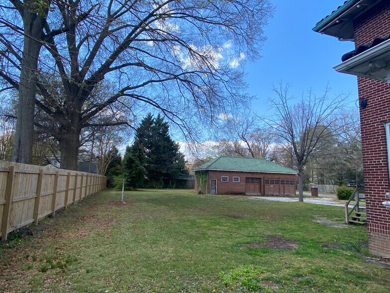 More Photos Of 3822 Chamberlayne Ave, Richmond Assisted Living For Sale