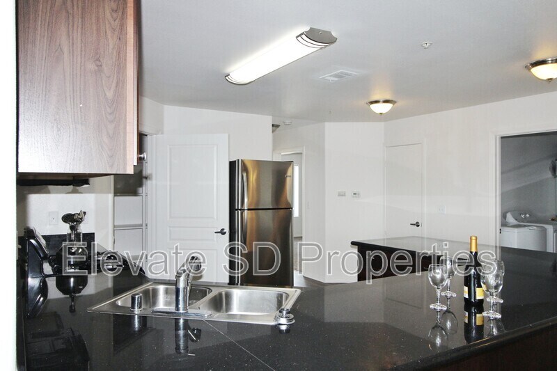 More Photos Of 819-825 D Ave, National City Apartments For Lease