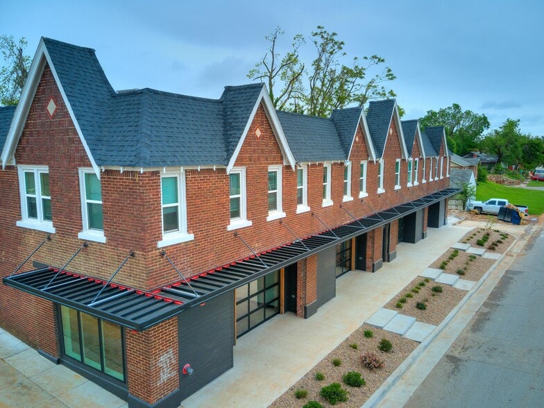 Primary Photo Of 1216 N Blackwelder Ave, Oklahoma City Apartments For Lease