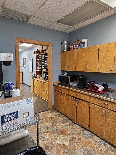 More Photos Of 18 4th St N, Great Falls Storefront For Sale