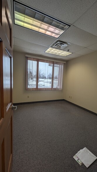 More Photos Of 13786 Frontier Ct, Burnsville Office For Sale