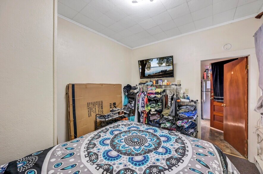 More Photos Of 535 Green Ridge St, Scranton Storefront Retail Residential For Sale