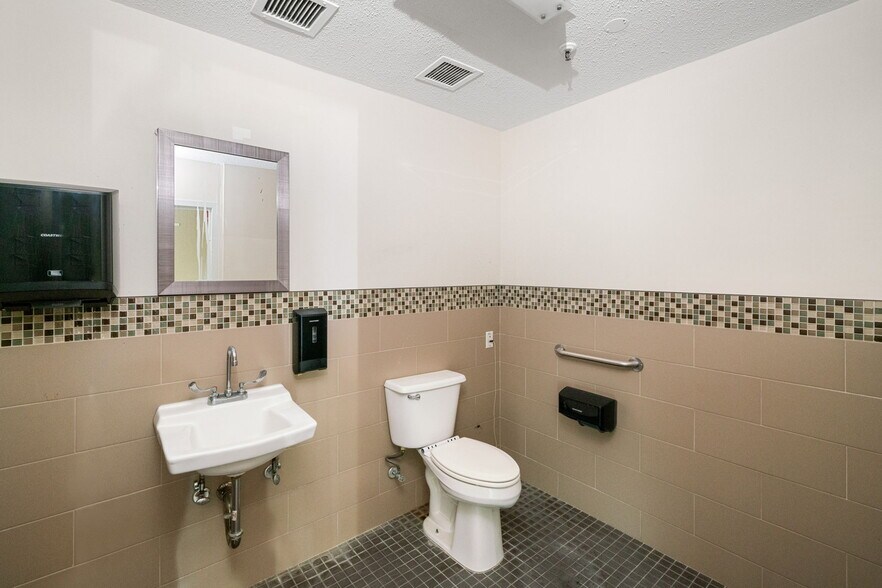 More Photos Of 1123 Rockdale Ave, New Bedford Rehabilitation Center For Sale