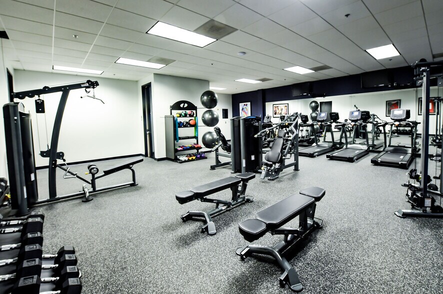 More Photos Of 2018 Powers Ferry Rd SE, Atlanta Office For Lease