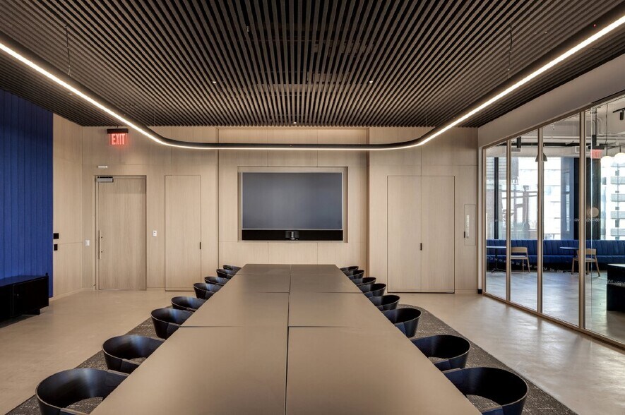 More Photos Of 1 Willoughby Sq, Brooklyn Office For Lease