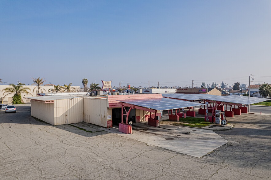 More Photos Of 1407 High St, Delano Carwash For Lease