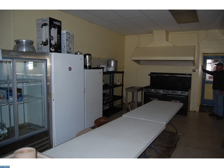 More Photos Of 526 Chicago Ave, Egg Harbor City Schools For Sale