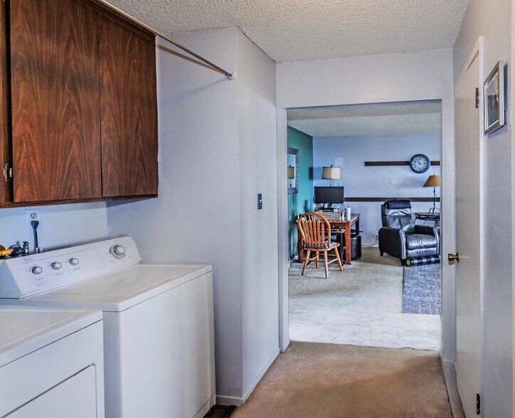 More Photos Of 510 Avenue Alhambra, Half Moon Bay Apartments For Sale