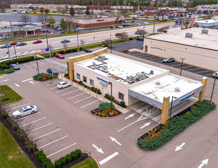 More Photos Of 4040 Montgomery Rd, Loveland Bank For Sale