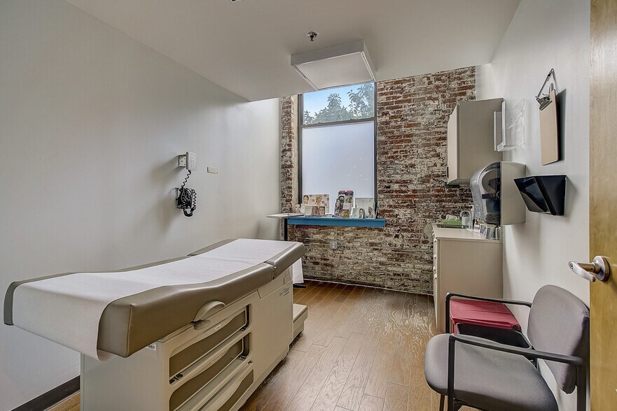 More Photos Of 2418 York, Philadelphia Coworking Space