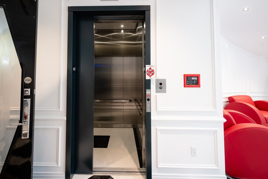 More Photos Of 47 Main St, Sparta Office For Lease