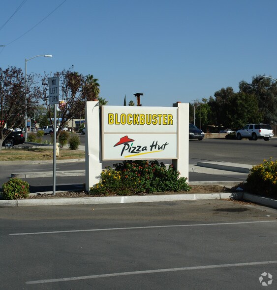 More Photos Of 2320 Highway 46, Wasco Freestanding For Lease