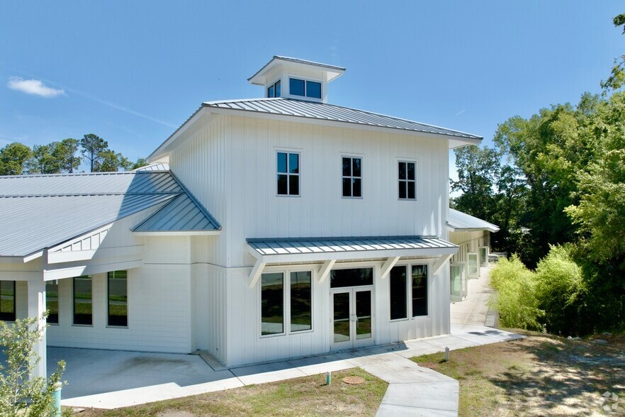More Photos Of 555 Shadowmoss Pkwy, Charleston General Retail For Lease