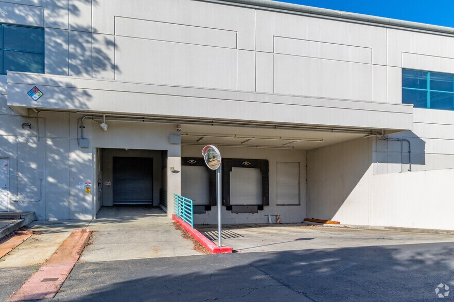 More Photos Of 3200 N 1st St, San Jose Research And Development For Lease
