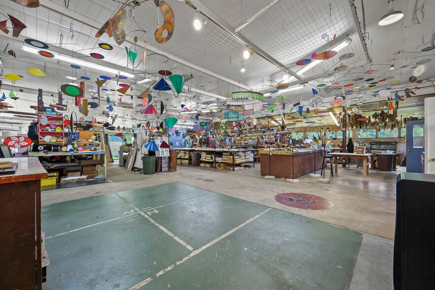 More Photos Of 8 Center St, West Stockbridge Restaurant For Sale