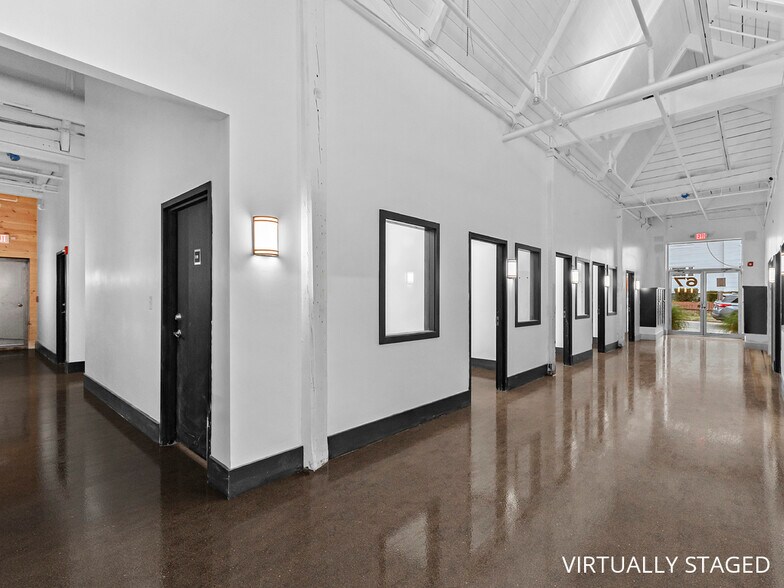 More Photos Of 67 Maplewood St, Malden Office For Lease