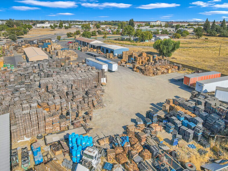 More Photos Of 3264 Ramona Ave, Sacramento Manufacturing For Lease