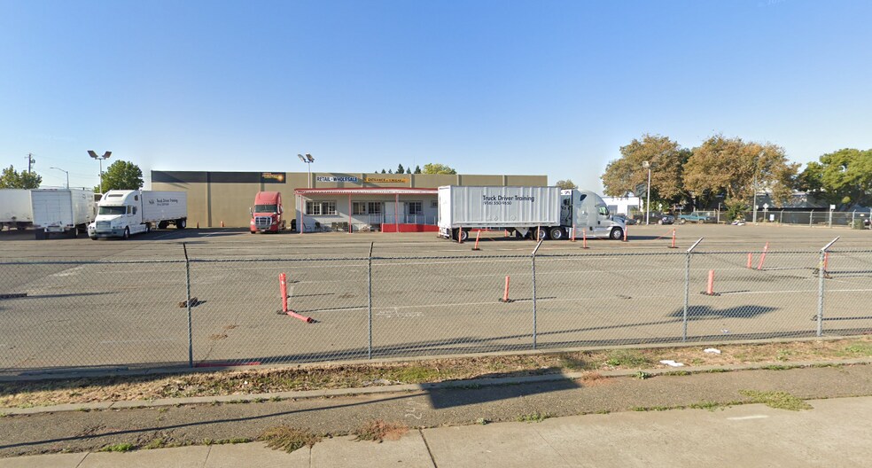More Photos Of 1450 Richards Blvd, Sacramento Auto Dealership For Sale