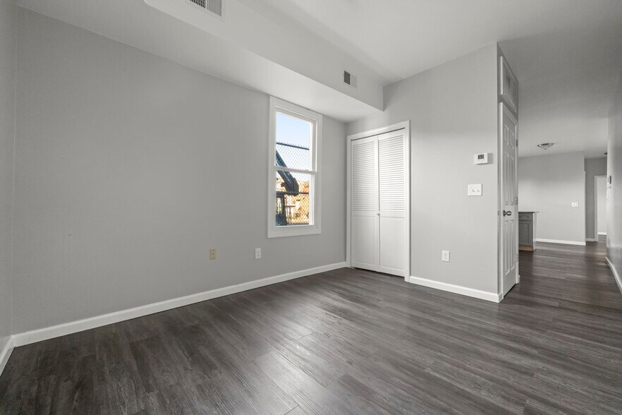 More Photos Of 168 Sherman Ave, Newark Apartments For Sale