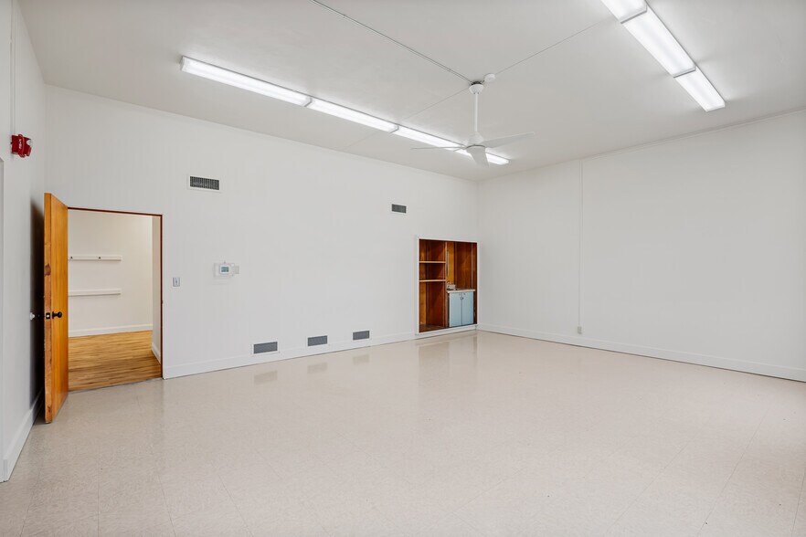 More Photos Of 1201 N B St, Ellensburg Specialty For Lease