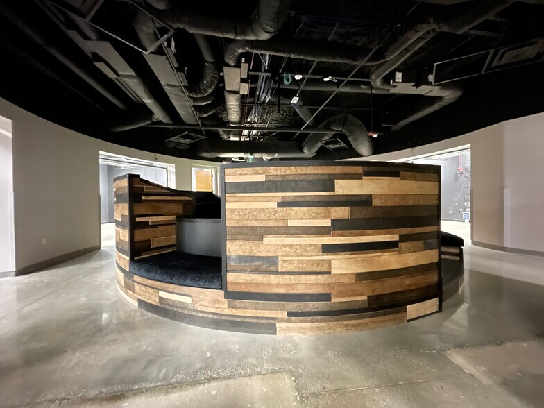 More Photos Of 7525 NW 4th Blvd, Gainesville Medical For Lease