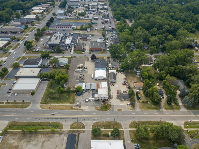 More Photos Of 20785 Orchard Lake Rd, Farmington Hills Warehouse For Sale