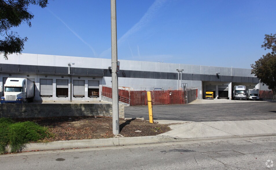 More Photos Of 2201 E Dominguez St, Carson Unknown For Lease