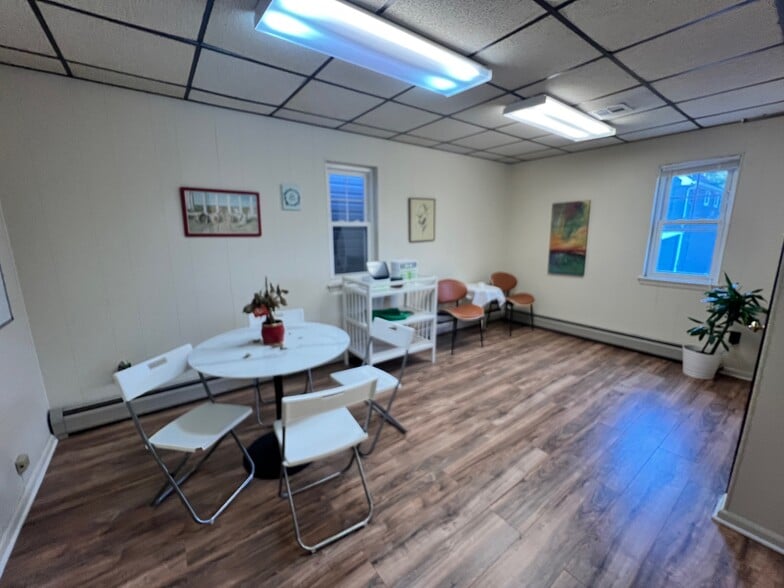 More Photos Of 332-334 North Ave, Garwood Loft Creative Space For Sale