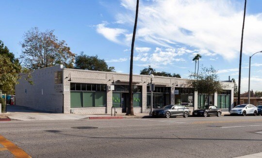 More Photos Of 1974-1992 Lincoln Ave, Pasadena Storefront Retail Office For Lease