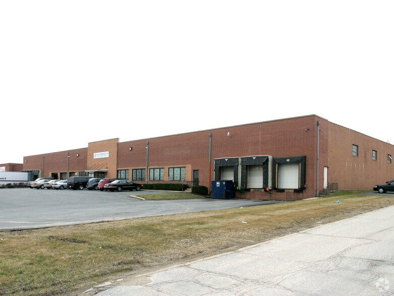 More Photos Of 6701 Moravia Park Dr, Baltimore Warehouse For Lease