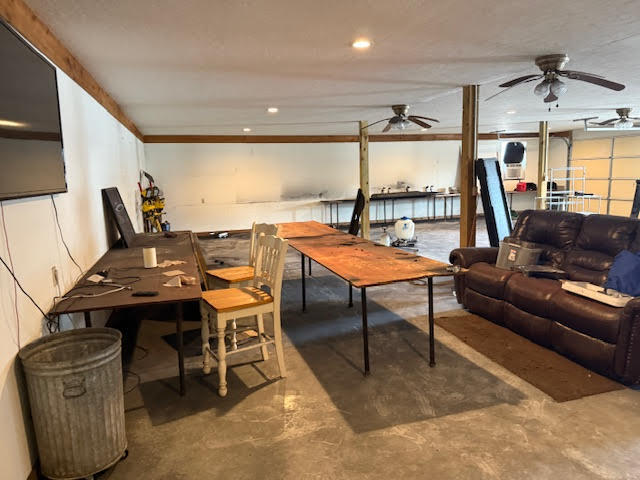 More Photos Of 104 N Orange St, Butler Freestanding For Lease