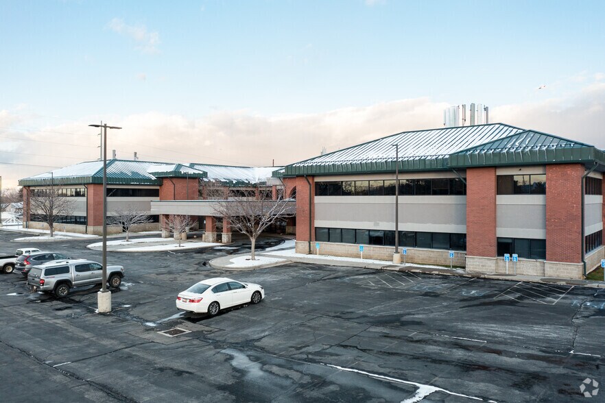 More Photos Of 3725 W 4100 S, Salt Lake City Medical For Lease