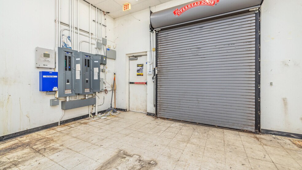 More Photos Of 8145 W US Hwy 2, Iron Mountain Freestanding For Sale