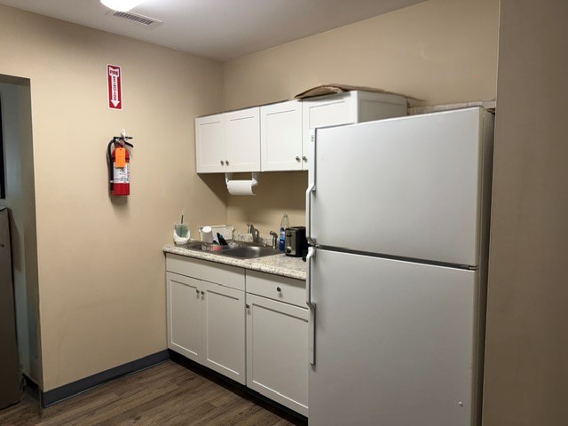 More Photos Of 1220 Executive Blvd, Chesapeake Showroom For Sale