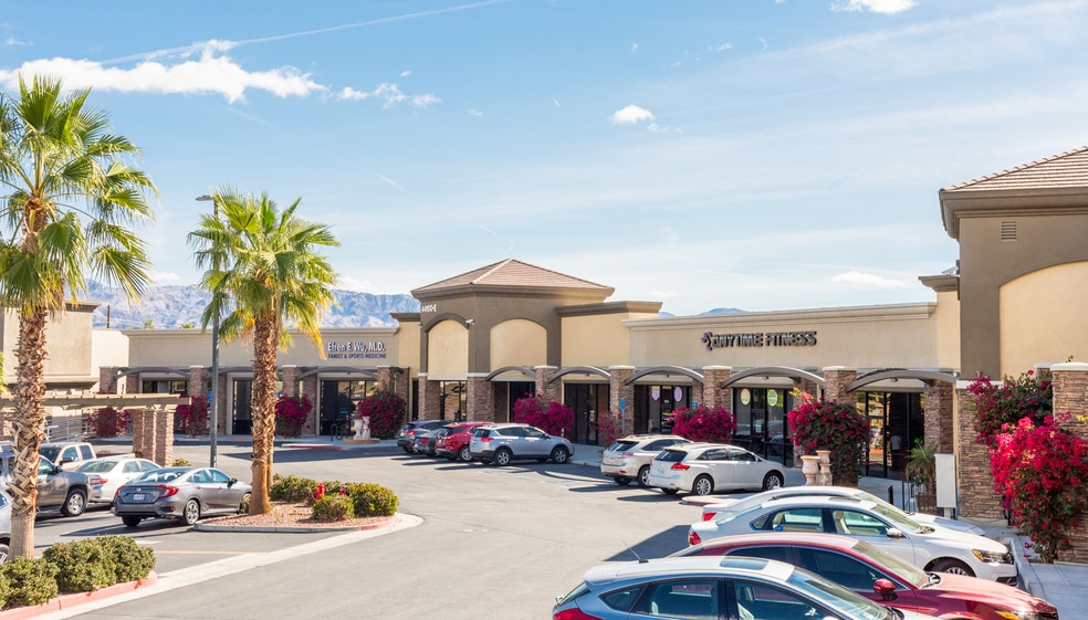 More Photos Of 44100 Jefferson St, Indio Unknown For Lease