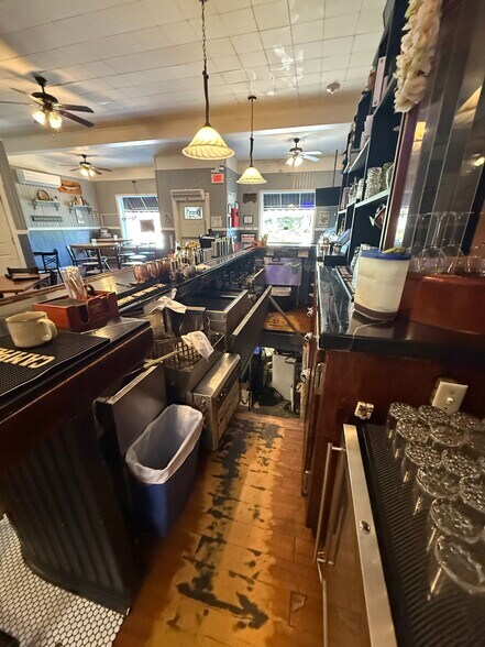 More Photos Of 1213 Ridge Rd, Lackawanna Restaurant For Sale