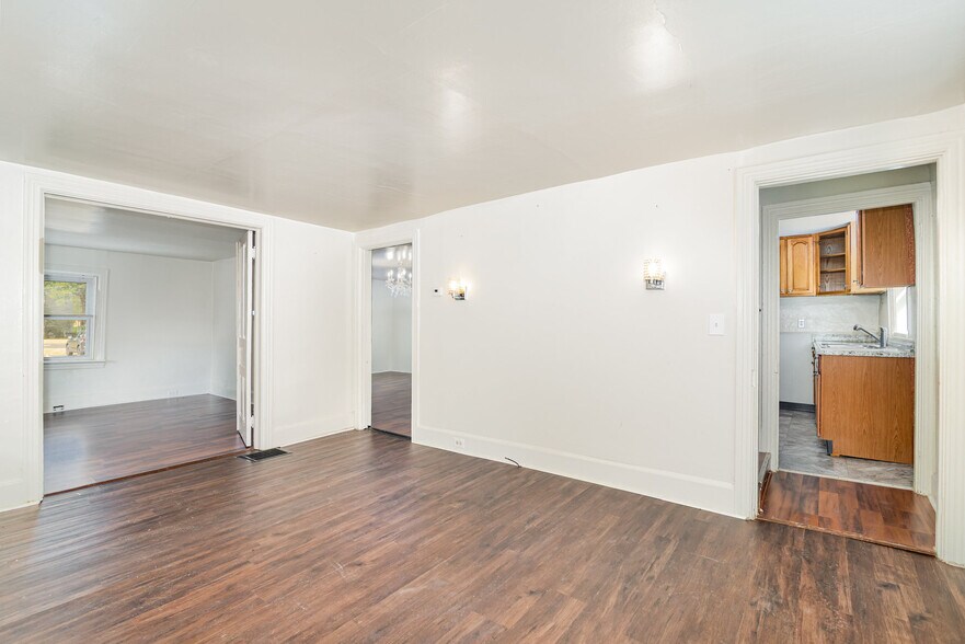 More Photos Of 3311 Market St, Camp Hill Office Residential For Sale