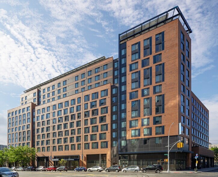 More Photos Of 556 Bergen Ave, Bronx Apartments For Lease