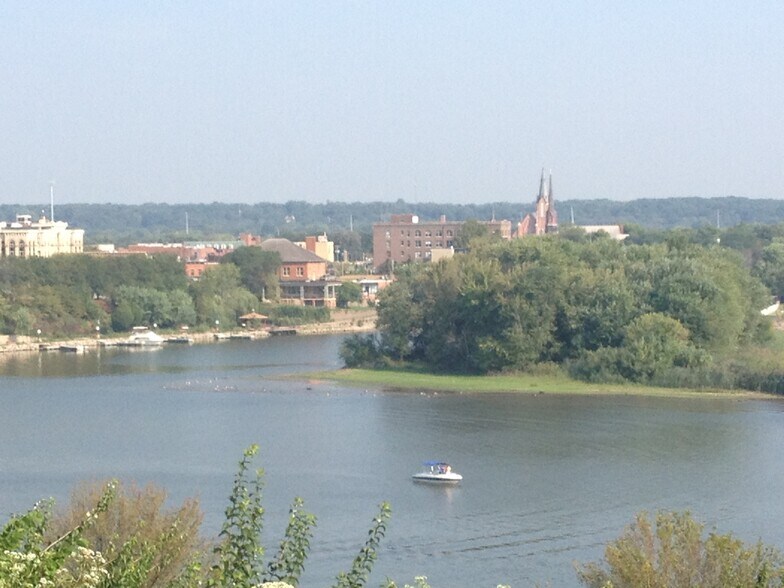 More Photos Of 628 Columbus St, Ottawa Loft Creative Space For Lease