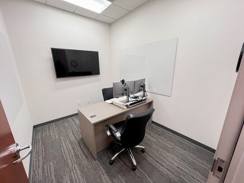 More Photos Of 6301 Holiday Hill Rd, Midland Office For Lease