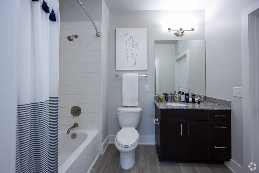More Photos Of 6050 Roswell Rd NE, Sandy Springs Apartments For Lease