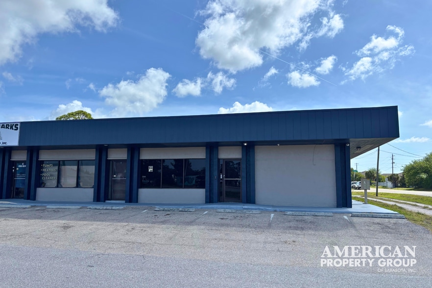 Primary Photo Of 3285 Placida Rd, Englewood Storefront Retail Office For Sale