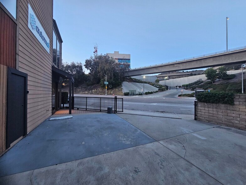 More Photos Of 2910 W Broadway, Los Angeles Office Residential For Lease