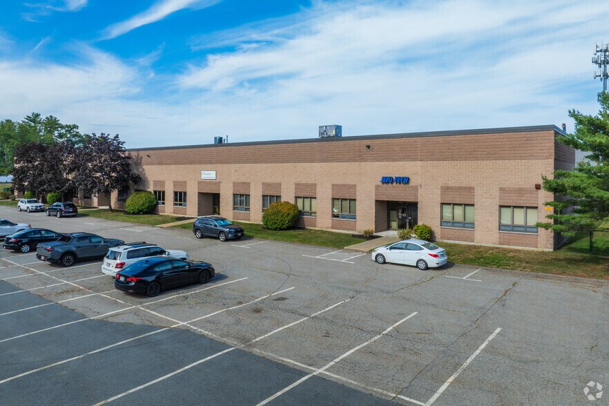 More Photos Of 19 Alexander Rd, Billerica Warehouse For Lease