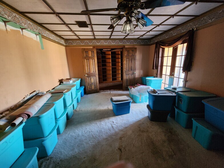 More Photos Of 1601 N County Road 1110, Midland Land For Sale