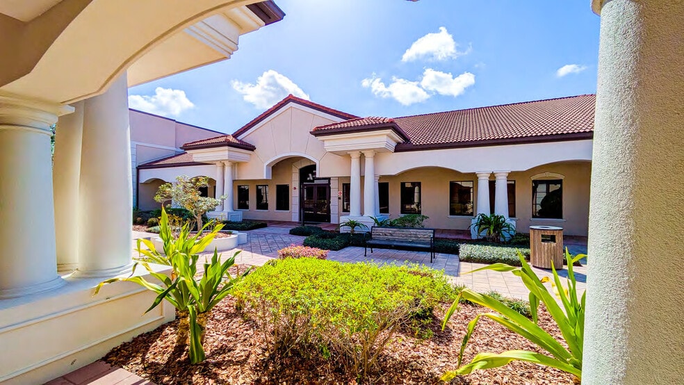 More Photos Of 8946 77th Ter E, Lakewood Ranch Medical For Sale