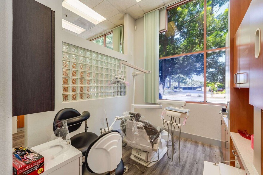 More Photos Of 15401 Hesperian Blvd, San Leandro Unknown For Lease