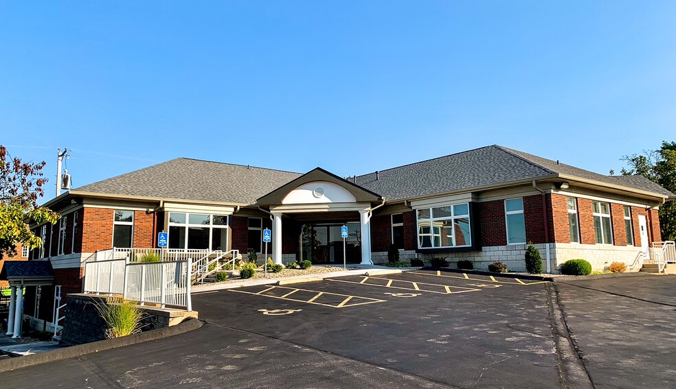 Primary Photo Of 103 Church St, O'Fallon Medical For Lease