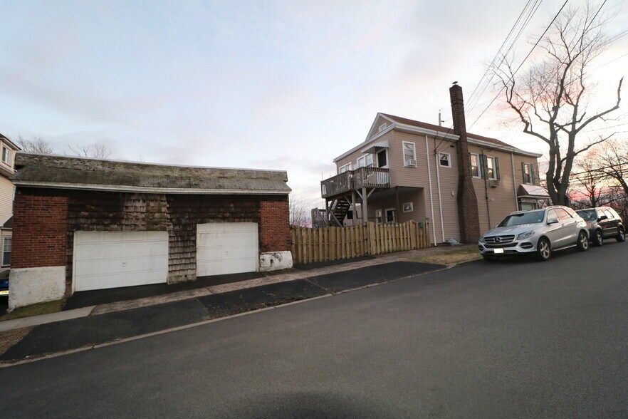 421423 Lakeview Ave, Clifton, NJ 07011 Storefront Retail Residential For Sale