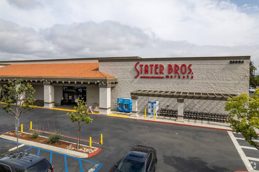 More Photos Of 25904-25906 Newport Rd, Menifee Storefront For Lease